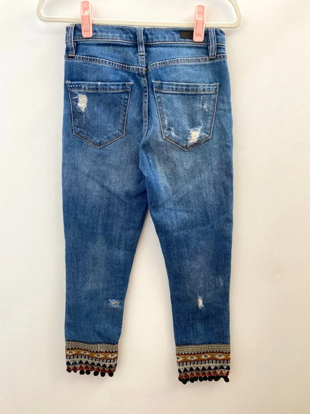 Blank NYC Medium Wash Distressed Ankle Detail Jeans Size 25